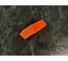 Fresh Salmon Fillet Skinless 170g